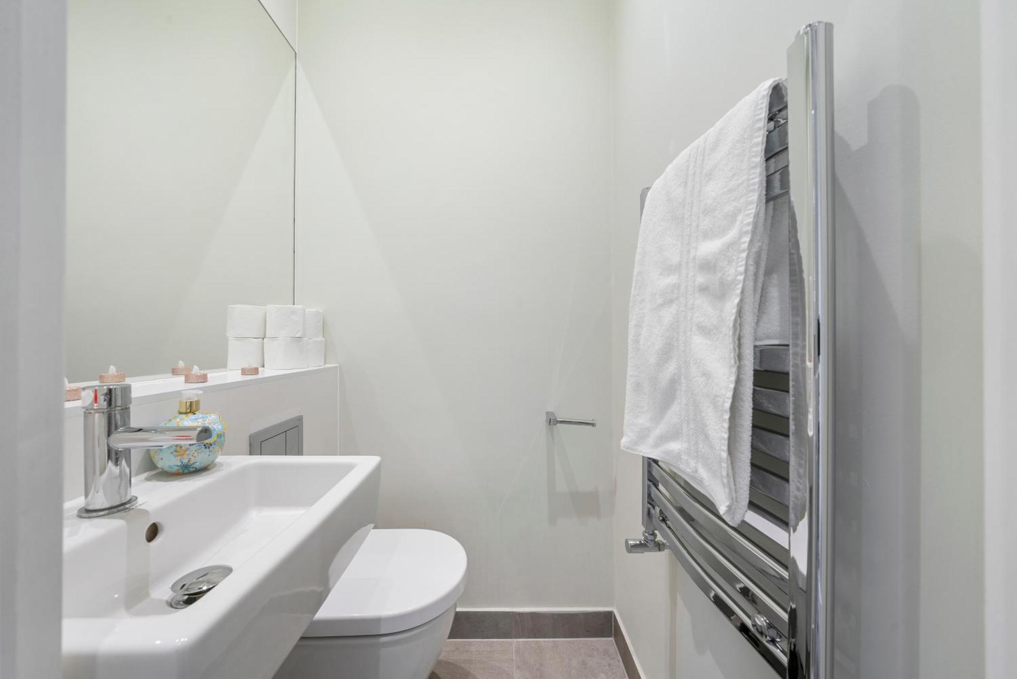 Chic 2 Bed Maisonette In Mayfair 32A Londen Buitenkant foto