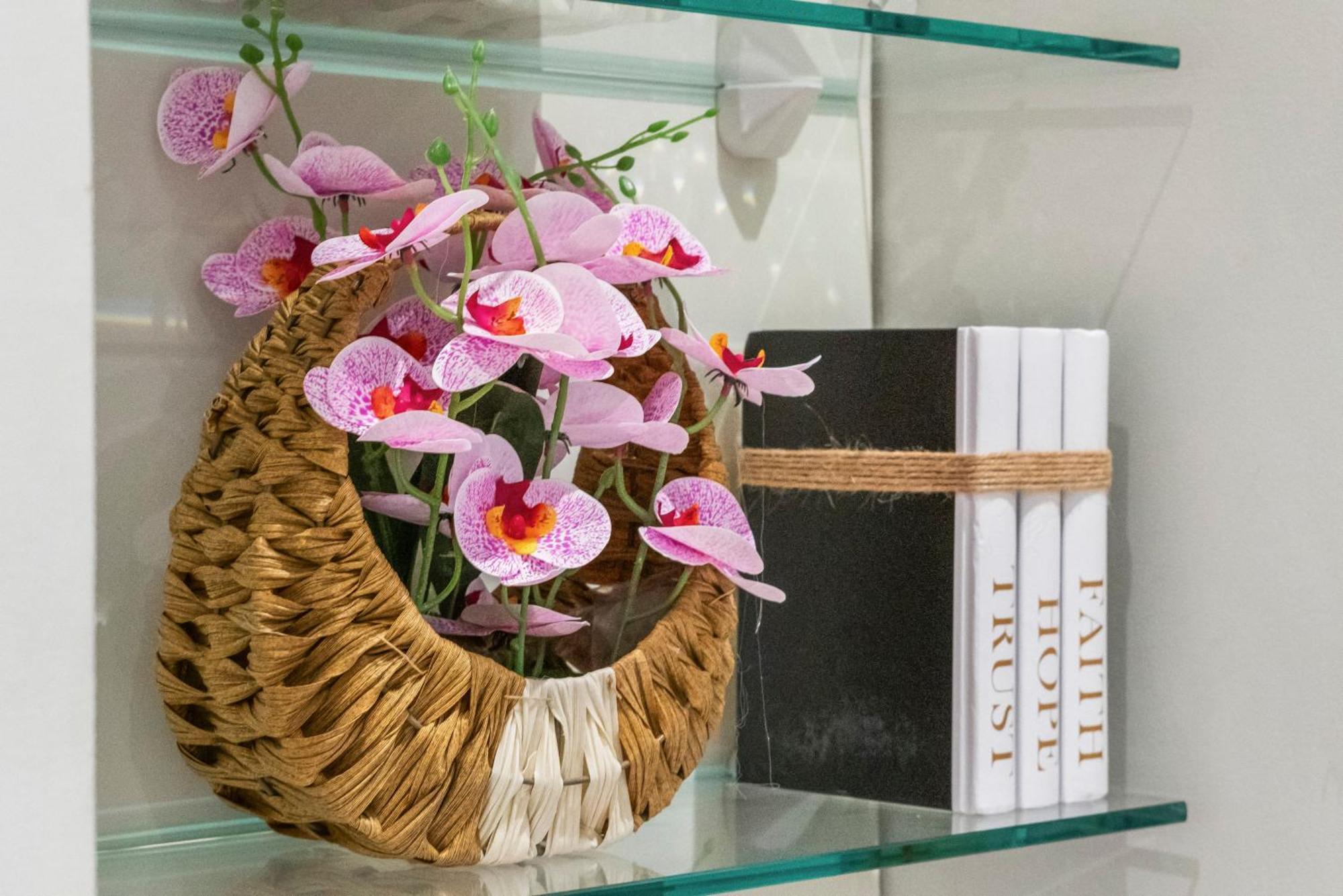 Chic 2 Bed Maisonette In Mayfair 32A Londen Buitenkant foto