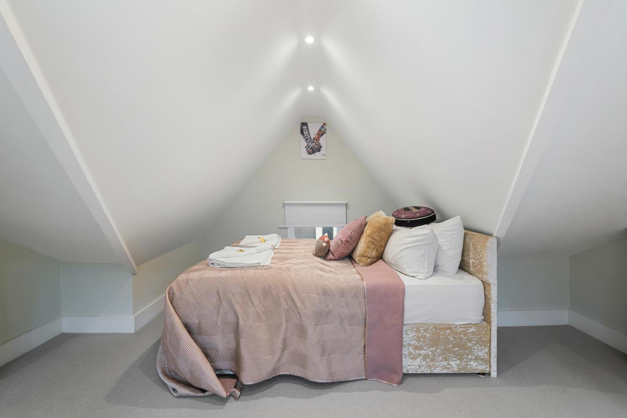 Chic 2 Bed Maisonette In Mayfair 32A Londen Buitenkant foto